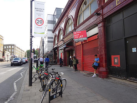 Caledonian Road station