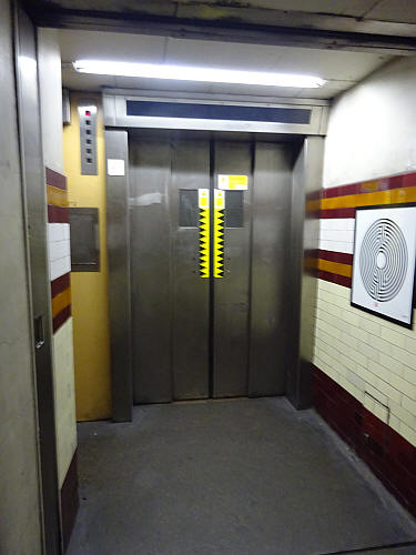 Holloway Road station lift