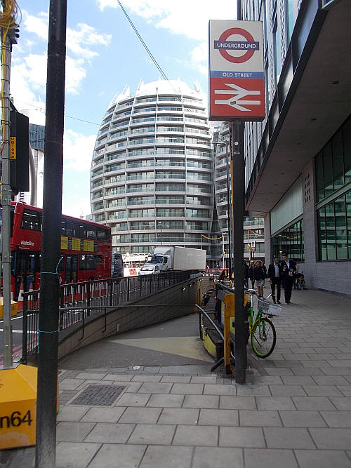 A ramped entrance to Old Street, not sure what is down below